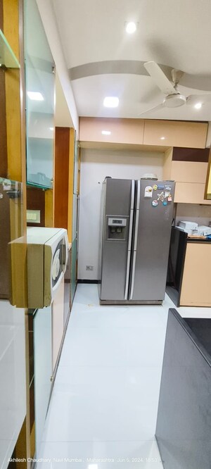 Team Area in 2 BHK Apartment at Vidhani Mount View, Vashi Sector 17 – for Rent