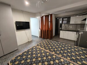 Bedroom in 1 BHK Builder Floor at Sector 46 – for Rent