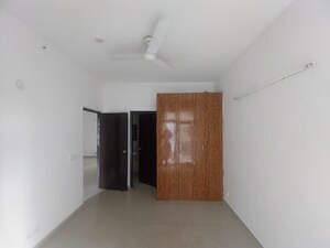 Room in 2 BHK Apartment at Mahagun Mywoods, Sector 16c Greater Noida – for Rent