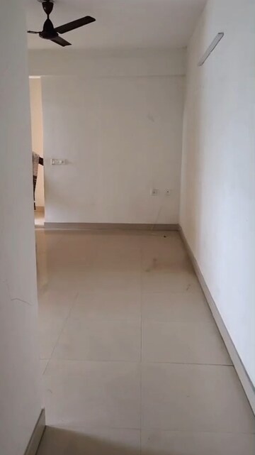 Room in 3 BHK Apartment at ROF Aalayas, Sector 102 – for Rent