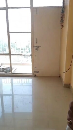 Room in 3 BHK Apartment at ROF Aalayas, Sector 102 – for Rent