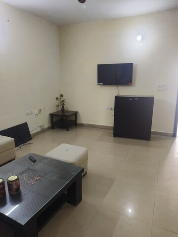 Hall in 3 BHK Builder Floor at Vipul World Floors, Sector 48 – for Rent