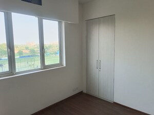 2 BHK Apartment For Rent in Suncity Avenue 76, Sector 76