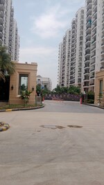 3 BHK 1635 Sq.Ft. Apartment in Omaxe Waterscapes