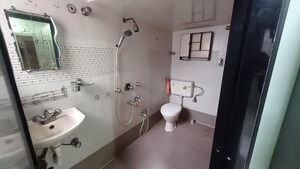 Team Area in 2 BHK Apartment at Rajshree Tower, Uthalsar – for Rent