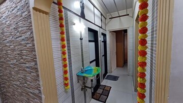 Team Area in 2 BHK Apartment at Rajshree Tower, Uthalsar – for Rent