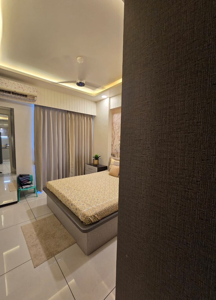 Room, sama savli road 3 Bedroom 1580 Sq.Ft. Apartment In Sama Savli Road Vadodara 9243348