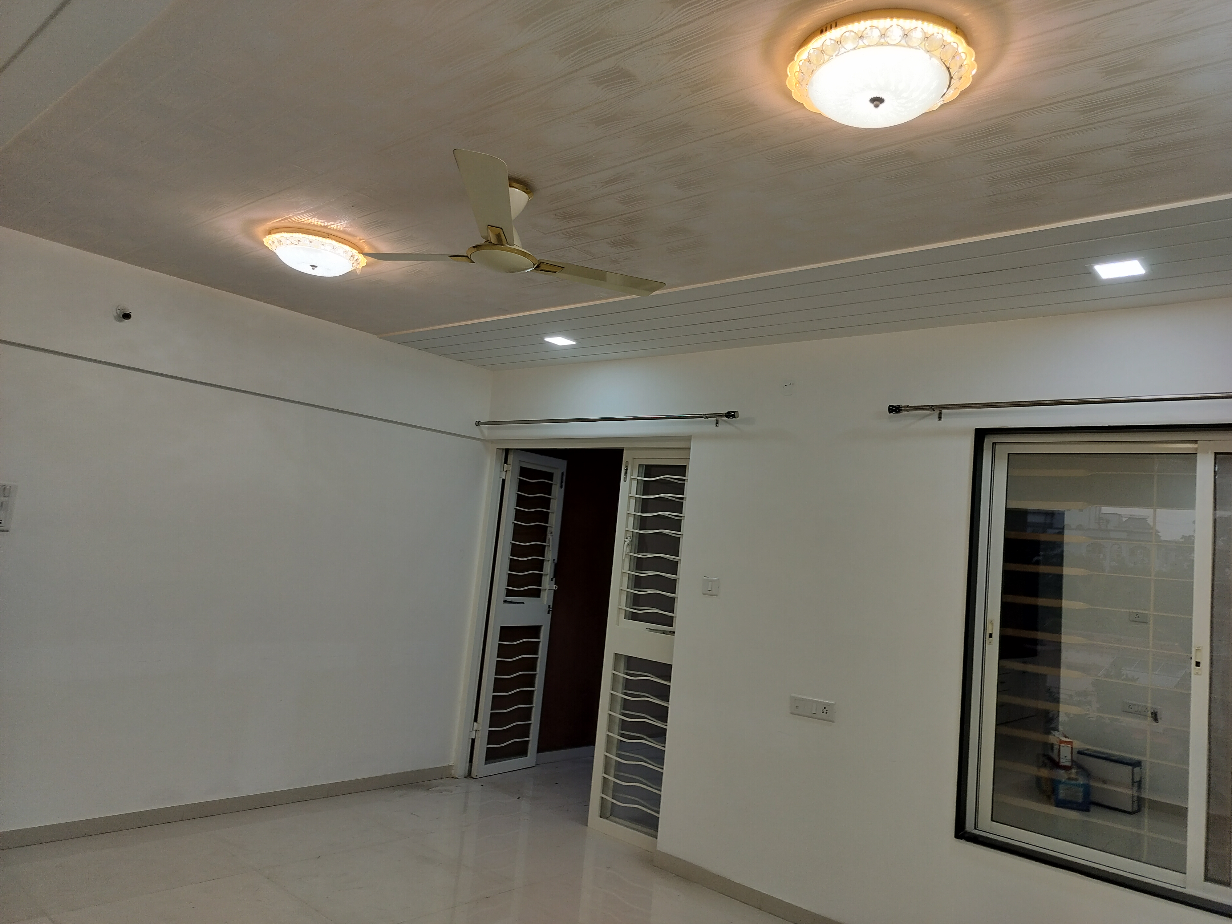 3 BHK Apartment For Rent in GK Dwarka Heights