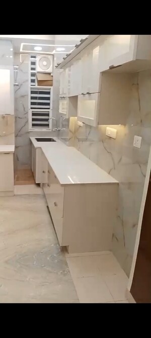 Team Area in 3 BHK Builder Floor at Jyoti Super Village, Raj Nagar Extension – for Sale