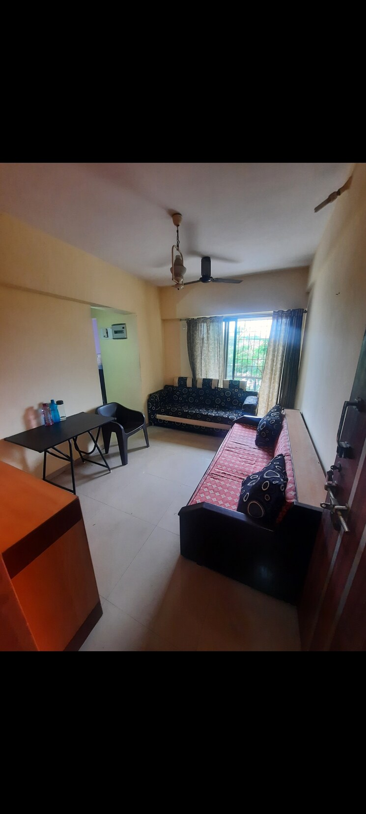 Living Room, squarefeet-imperial-square 1 Bedroom 558 Sq.Ft. Apartment In Ghodbunder Road Thane 9243409