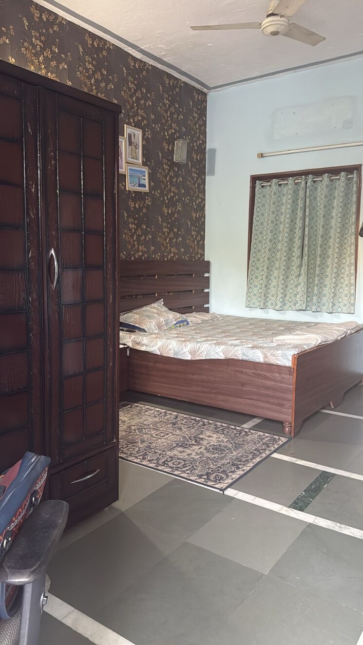 Bedroom, palam-vihar-residents-association 3 Bedroom 1550 Sq.Ft. Independent House In Palam Vihar Gurgaon 9243463