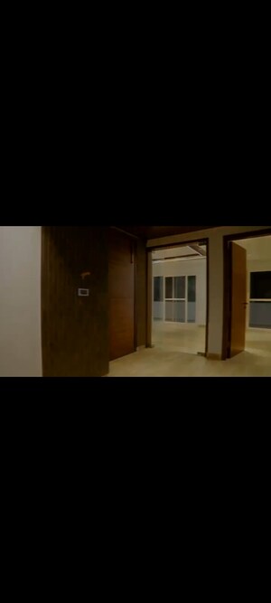 Room in 3 BHK Builder Floor at Defence Colony – for Sale