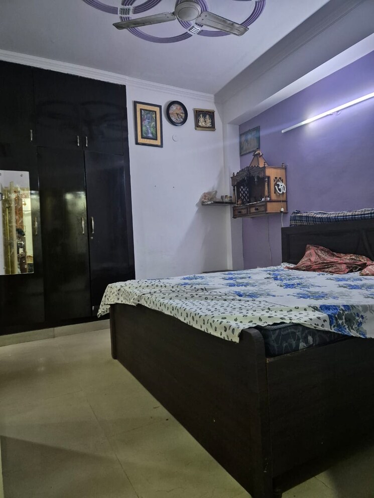 Bedroom, sethi-max-royal 2 Bedroom 950 Sq.Ft. Apartment In Sector 76 Noida 9243474