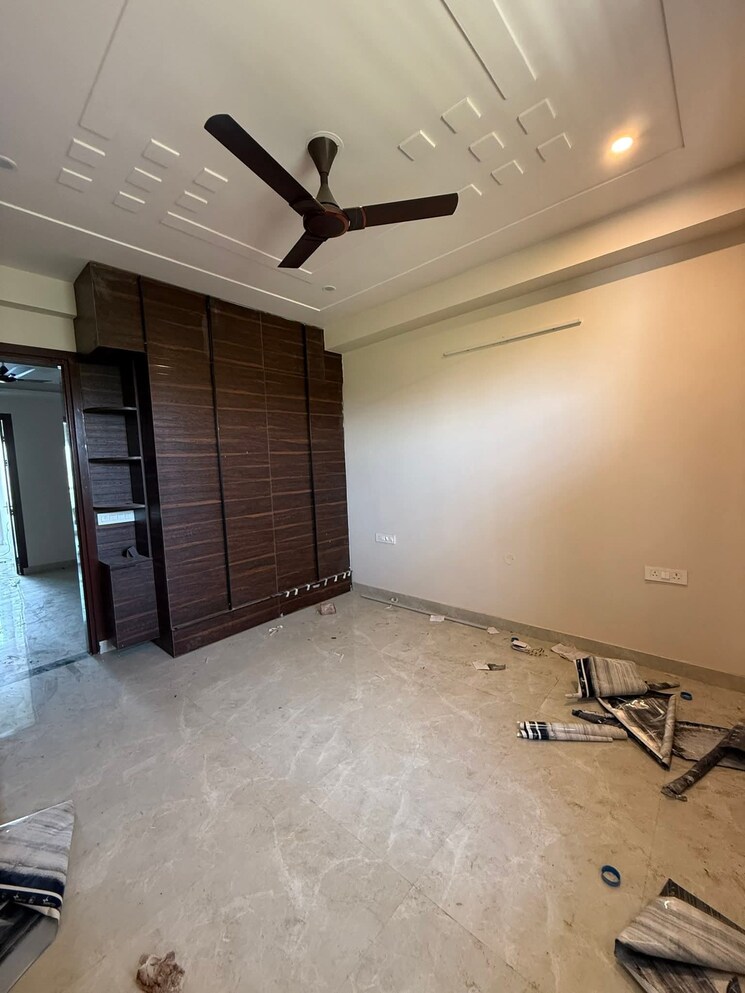 Room, empire-floors 4 Bedroom 2285 Sq.Ft. Builder Floor In Sector 57 Gurgaon 9243484