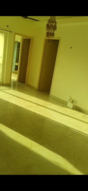 2 BHK Apartment For Rent in Gaurs Siddhartham, Siddharth Vihar