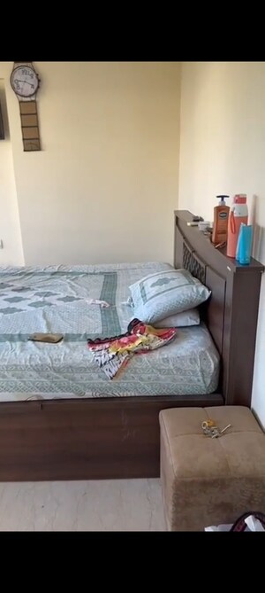 2 BHK Apartment For Rent in Santacruz East