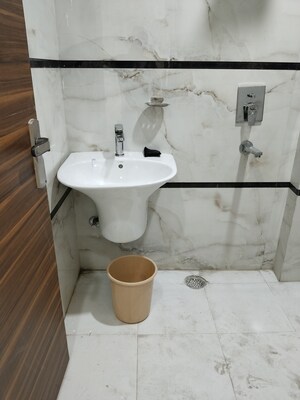 Bathroom in 1 BHK Apartment at Panchsheel Vihar – for Rent