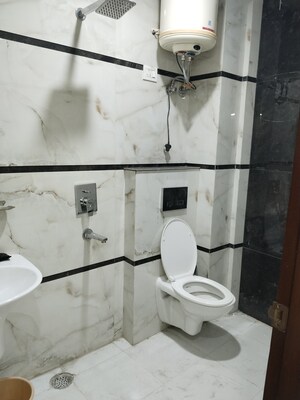 Bathroom in 1 BHK Apartment at Panchsheel Vihar – for Rent