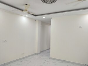 Room in 1 BHK Apartment at Panchsheel Vihar – for Rent