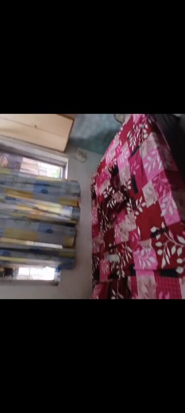 Parking in 1 BHK Apartment at Vakola – for Rent
