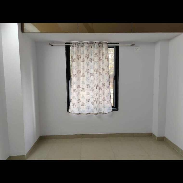 Room, neelkamal-chs-goregaon-west 1 Bedroom 550 Sq.Ft. Apartment In Unnat Nagar Mumbai 9243537