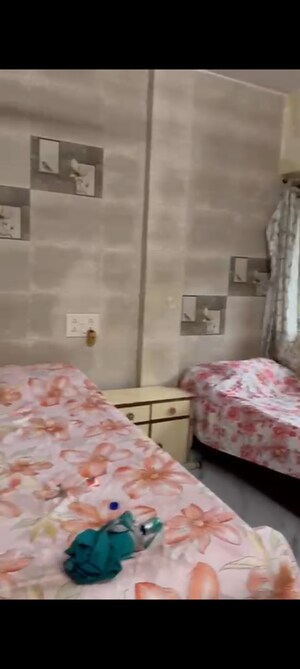 Bedroom in 2 BHK Apartment at Star Complex Sakinaka, Sakinaka – for Rent