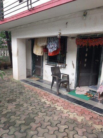 Parking in Studio Villa at Chandrodaya CHS Chembur, Chembur – for Rent
