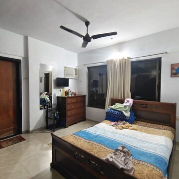 Bedroom in 3 BHK Apartment at Oshiwara Gulmohar Apartment, Mhada Colony – for Rent