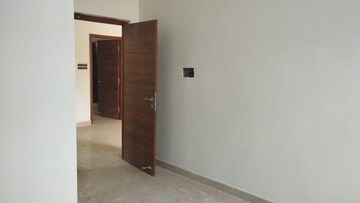 Room in 4 BHK Villa at Bandlaguda Jagir – for Sale