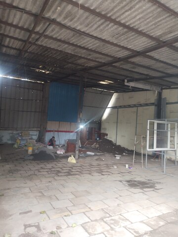 Parking in  Warehouse at Chembur – for Rent