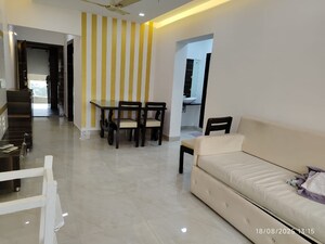 1 BHK Apartment For Rent in Kanti Apartments, Bandra West