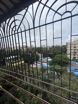 Balcony in 2 BHK Apartment at Rose Apartment Juhu, Juhu – for Rent
