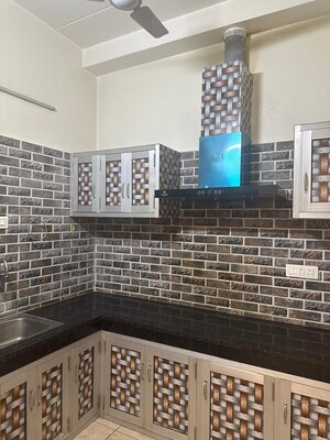 2 BHK Builder Floor For Rent in Chandigarh Road