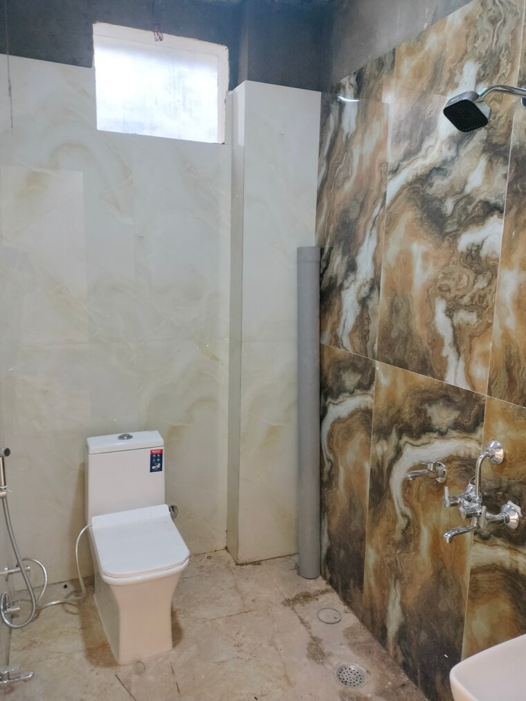 Bathroom, indira nagar 3 Bedroom 1100 Sq.Ft. Villa In Indira Nagar Lucknow 9243639