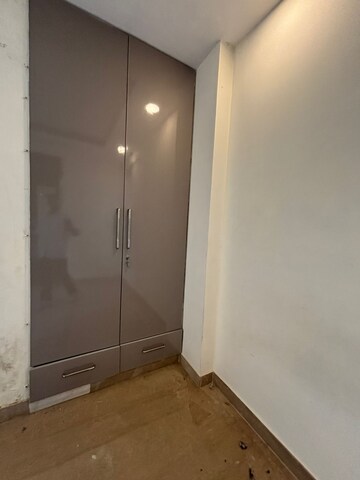 Room in 2 BHK Builder Floor at Malviya Nagar – for Rent