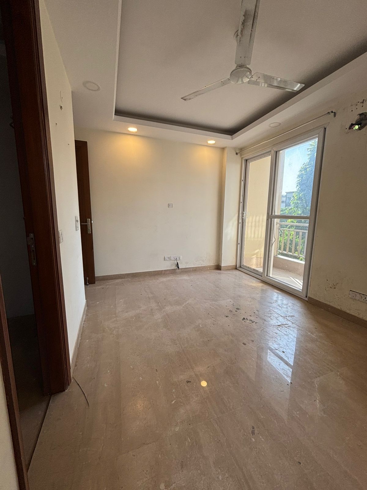 2 BHK + Servant Room Builder Floor For Rent in Malviya Nagar 