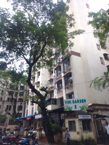 2 BHK Apartment For Rent in Vini Garden, Borivali West