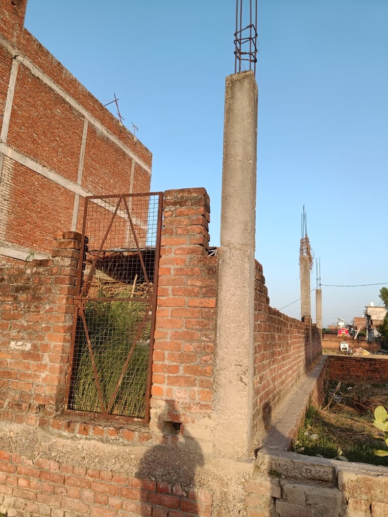 Exterior View, indira nagar  1400 Sq.Yd. Plot In Indira Nagar Lucknow 9243661