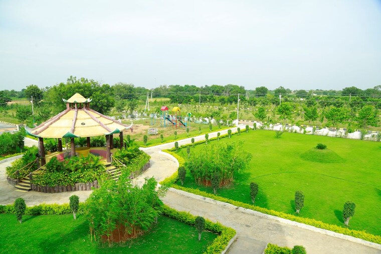 Garden, jsr-suncity-opal  156 Sq.Yd. Plot In Kolanpaka Alair 9243680