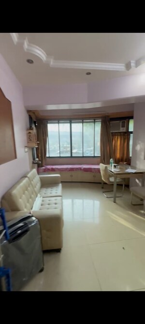 2 BHK Apartment For Rent in Sion