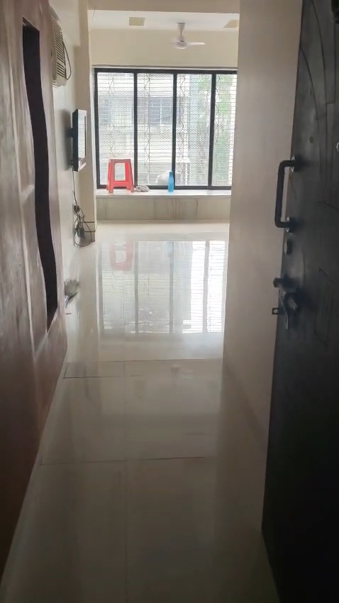 1 BHK 500 Sq.Ft. Apartment in Jayant Apartments