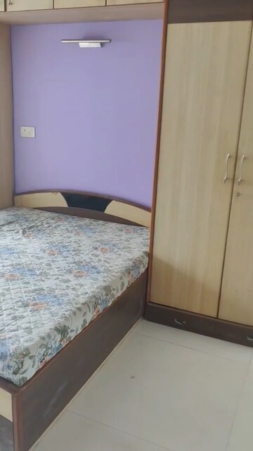 Bedroom in 1 BHK Apartment at Jayant Apartments, Prabhadevi – for Rent