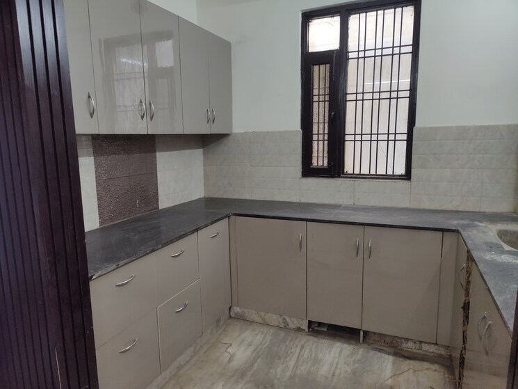 Kitchen, green fields colony 3 Bedroom 1300 Sq.Ft. Builder Floor In Green Fields Colony Faridabad 9243719
