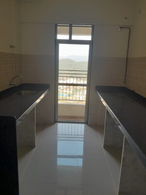 Kitchen in 2 BHK Apartment at Oberoi Realty Park View, Kandivali East – for Rent