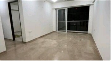 Room in 2 BHK Apartment at Indiabulls One Indiabulls, Pokhran Road No Two – for Rent
