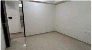 Room in 2 BHK Apartment at Indiabulls One Indiabulls, Pokhran Road No Two – for Rent