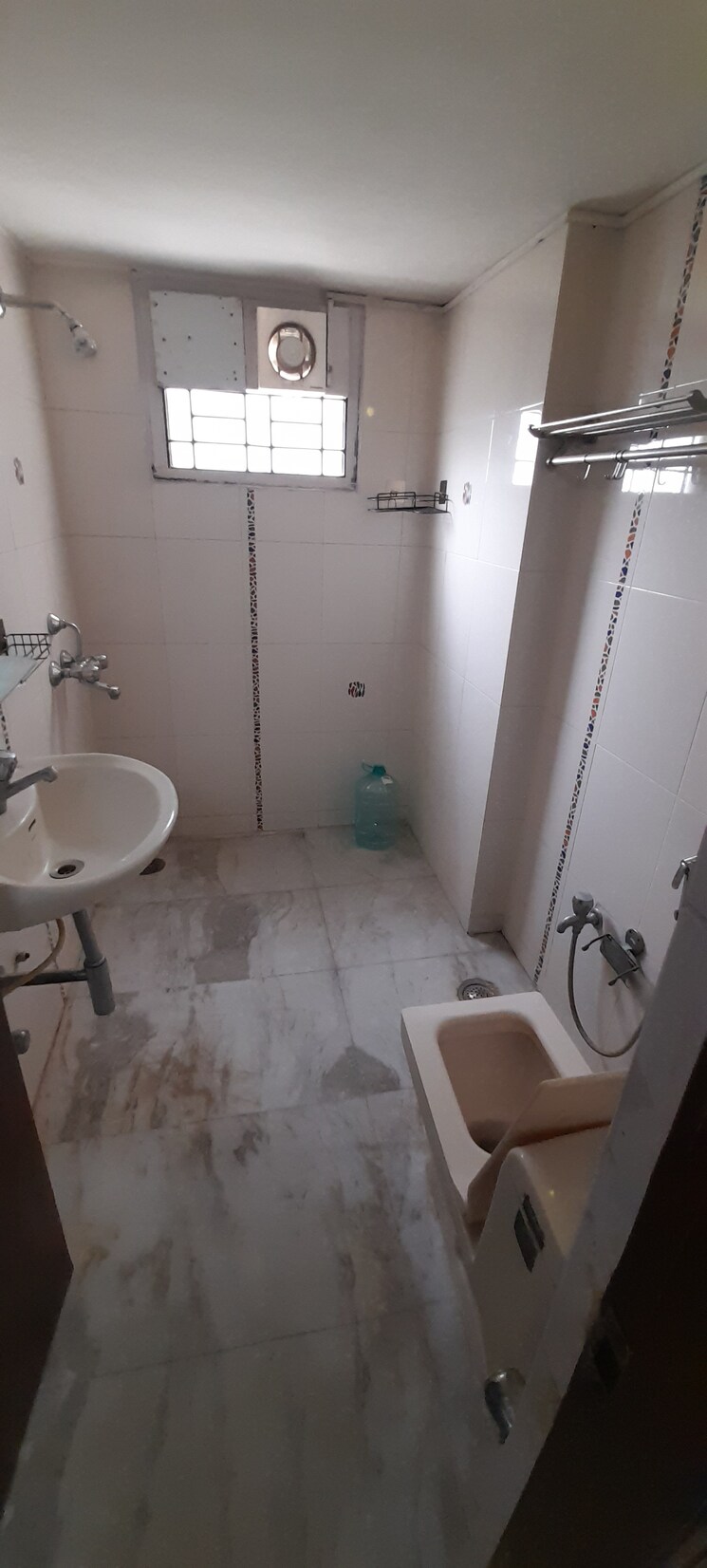 Bathroom, my-fortune-pride 3 Bedroom 2000 Sq.Ft. Apartment In Banjara Hills Hyderabad 9243754
