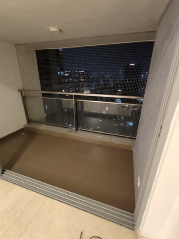 Kitchen in 3.5 BHK Apartment at Imperial Heights Phase 2, Goregaon West – for Rent