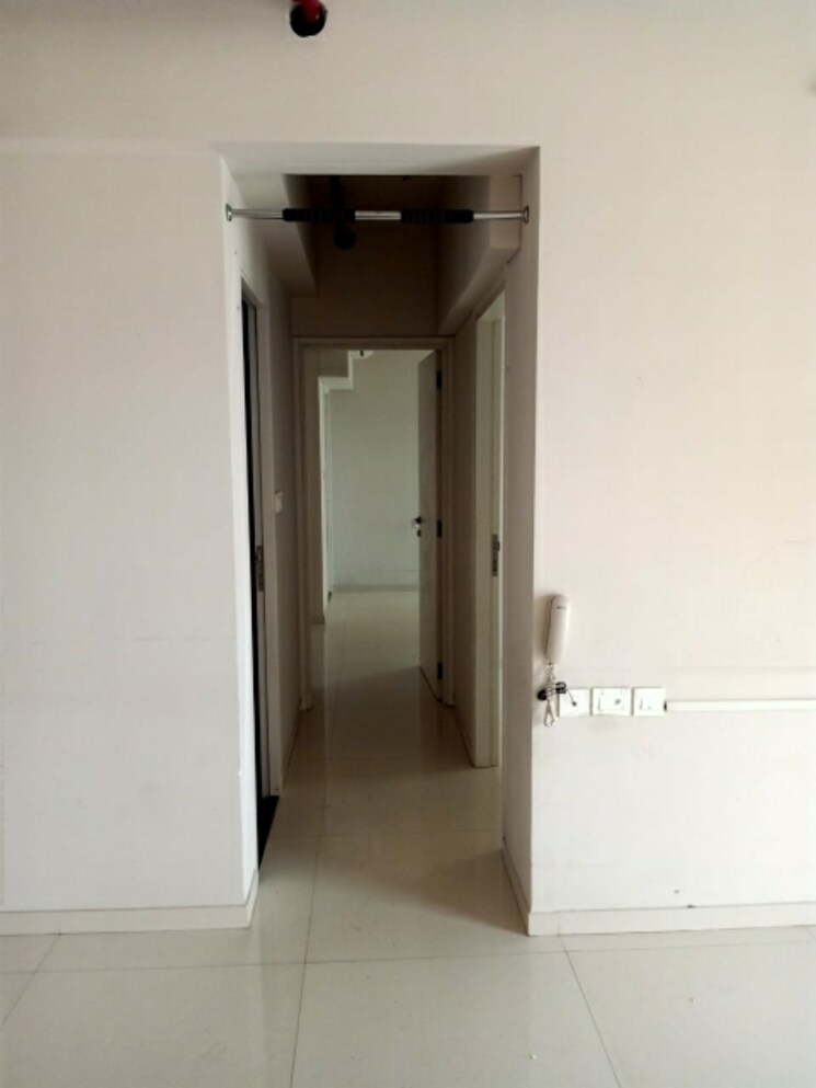 Room, rustomjee-azziano-wing-d 2 Bedroom 641 Sq.Ft. Apartment In Thane West Thane 9243779