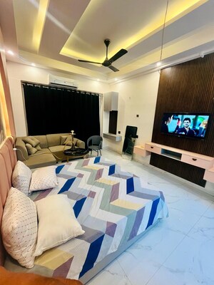 Studio Apartment For Rent in Gaur City Center, Sector 4 Greater Noida